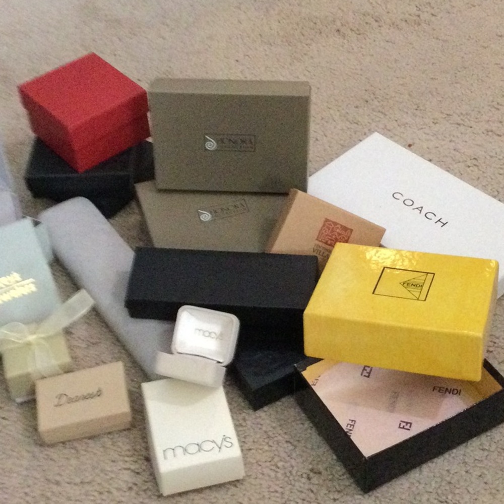 Assortment of 16 Jewelry and Small Accessories Gift Boxes